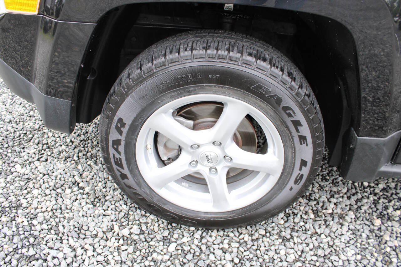 Used 2011 Jeep Patriot Sport w/ PWR Value Group AWD/4WD image 23