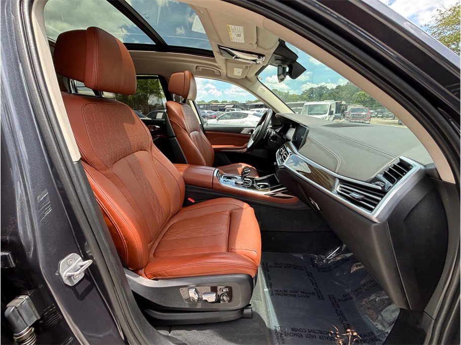 Used 2019 BMW X7 xDrive50i w/ Premium Package AWD/4WD image 51