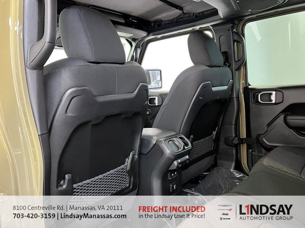 New 2026 Jeep Gladiator Mojave w/ Safety Group image 20