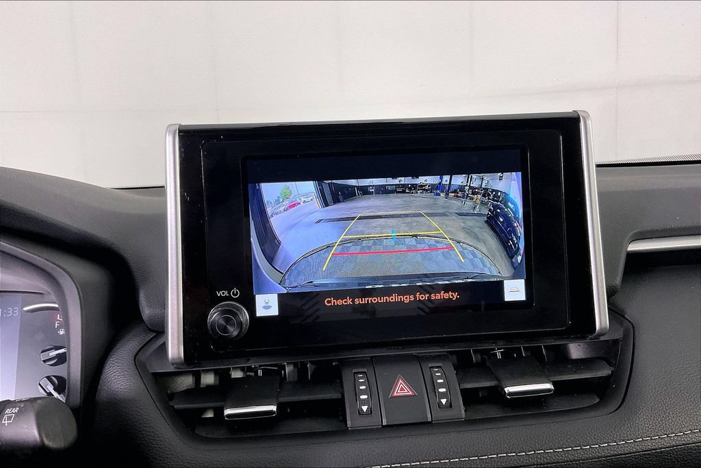 Used 2024 Toyota RAV4 XLE Premium FWD image 27