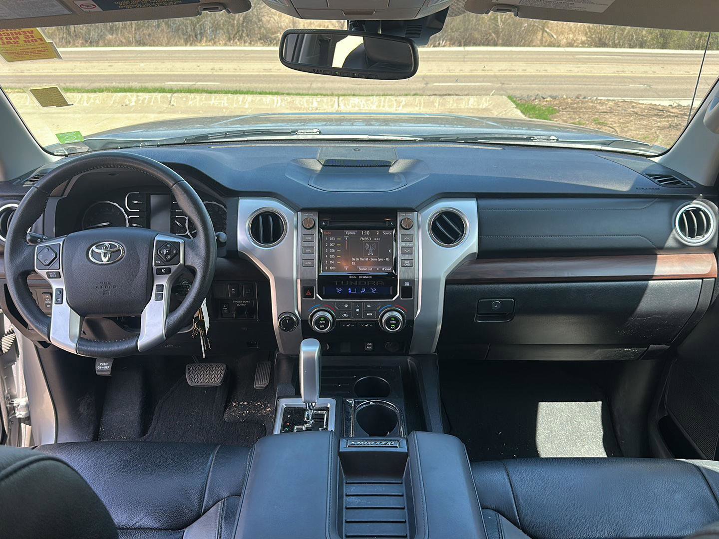 Used 2019 Toyota Tundra Limited image 25
