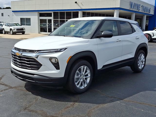 New 2026 Chevrolet TrailBlazer LS w/ LS Convenience Package FWD image 3
