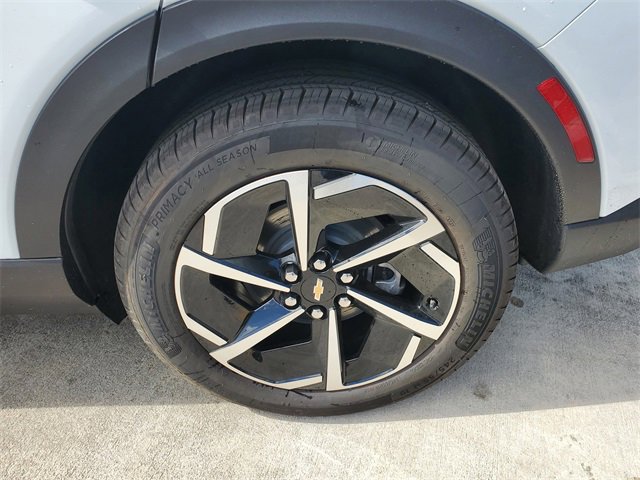 New 2026 Chevrolet Equinox EV LT image 5