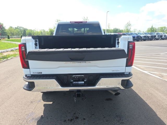 Used 2026 GMC Sierra 2500 SLT w/ SLT Premium Package AWD/4WD image 9