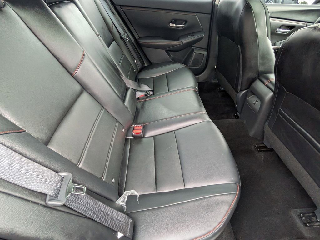 Used 2024 Nissan Sentra SR w/ SR Premium Package FWD image 23