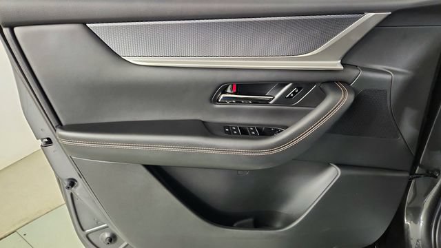 New 2026 MAZDA CX-90 Plug-In Hybrid w/ Preferred AWD/4WD image 9
