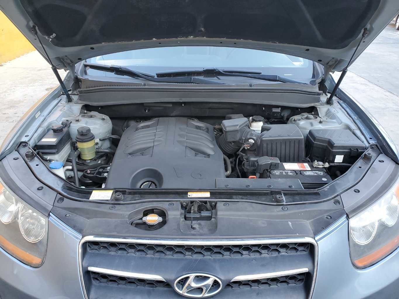 Used 2009 Hyundai Santa Fe Limited image 17