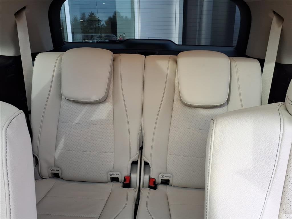 Certified 2023 Mercedes-Benz GLS 450 4MATIC image 33