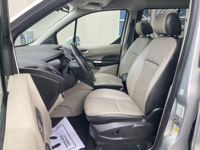 Used 2016 Ford Transit Connect Titanium FWD image 8