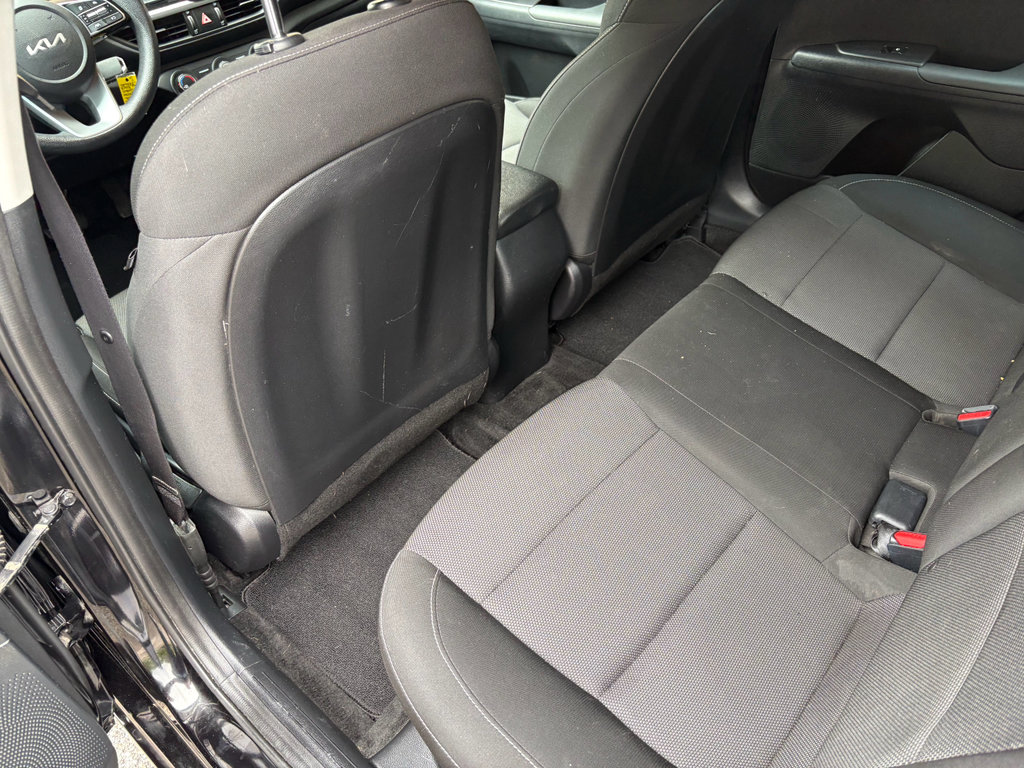 Used 2023 Kia Forte LXS w/ LXS Technology Package FWD image 17