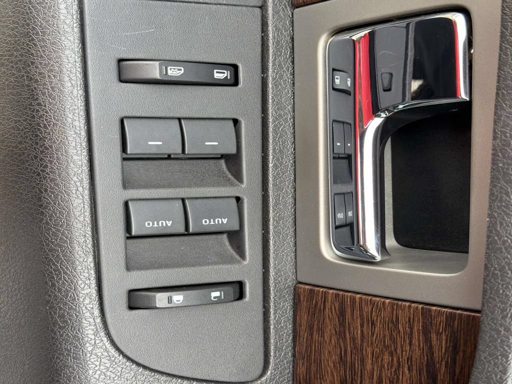 Used 2014 Ford F150 Lariat w/ Lariat Chrome Package AWD/4WD image 19