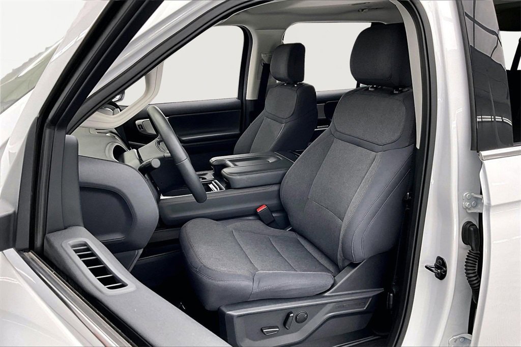 Used 2025 Ford Expedition Max Active image 25