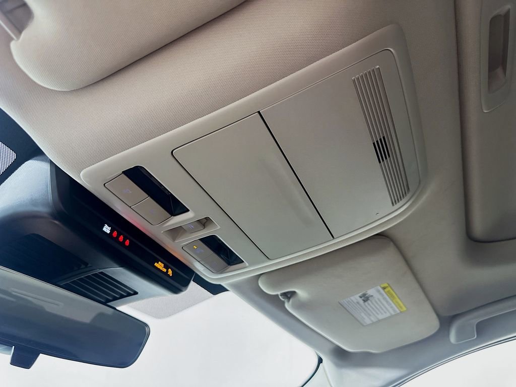 Used 2025 MAZDA CX-70 3.3 Turbo w/ Preferred Package image 32