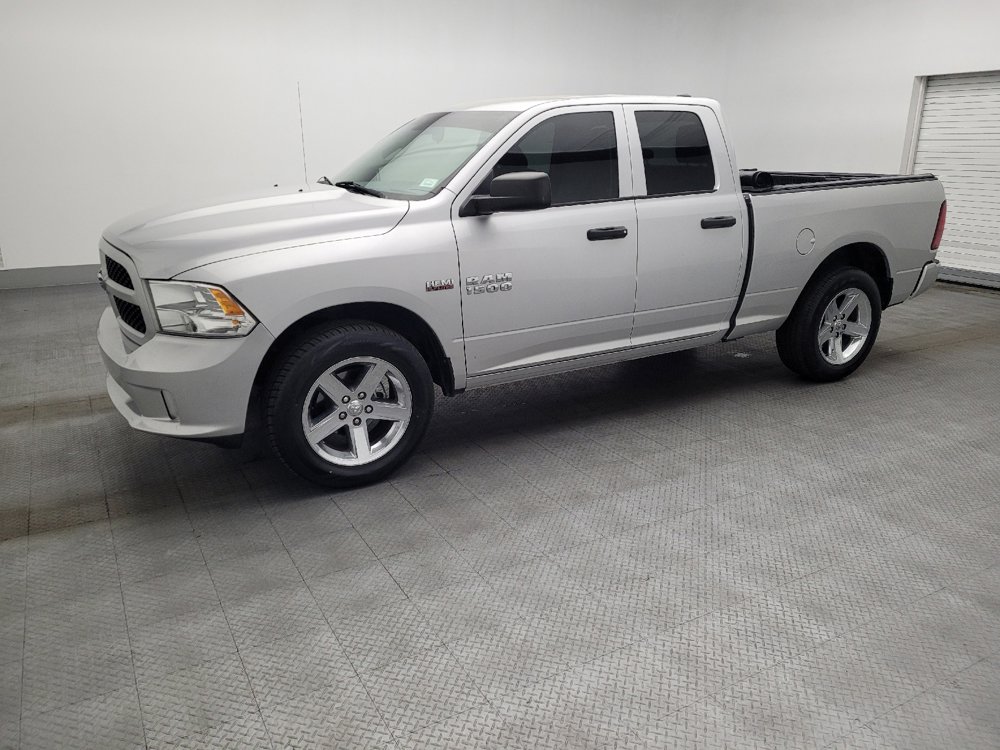 Used 2013 RAM 1500 Express RWD image 2