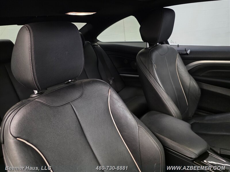 Used 2019 BMW 430i Coupe w/ Convenience Package RWD image 30