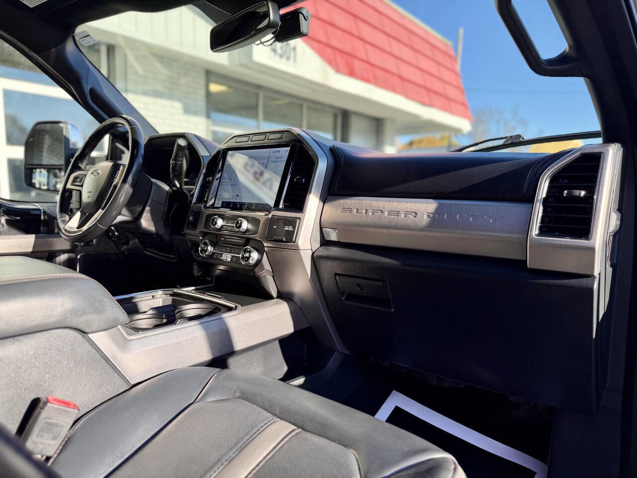 Used 2022 Ford F350 Platinum image 43