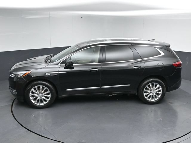 Used 2020 Buick Enclave Premium w/ Sun and Sites Package AWD/4WD image 49