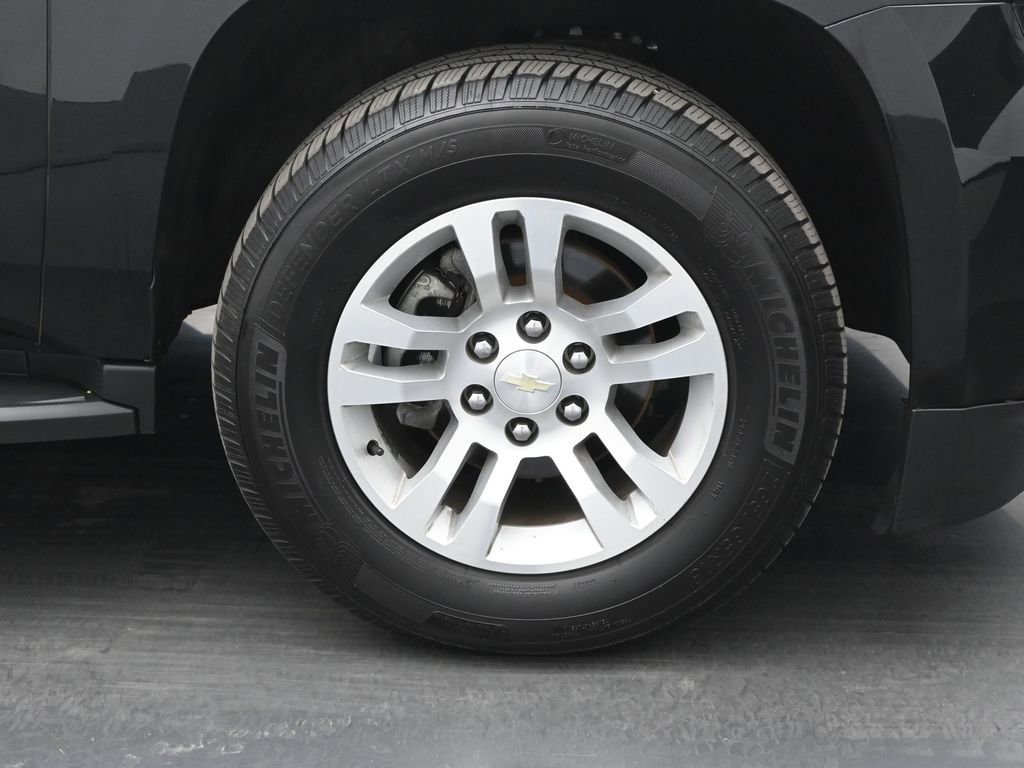Used 2019 Chevrolet Tahoe LT image 26