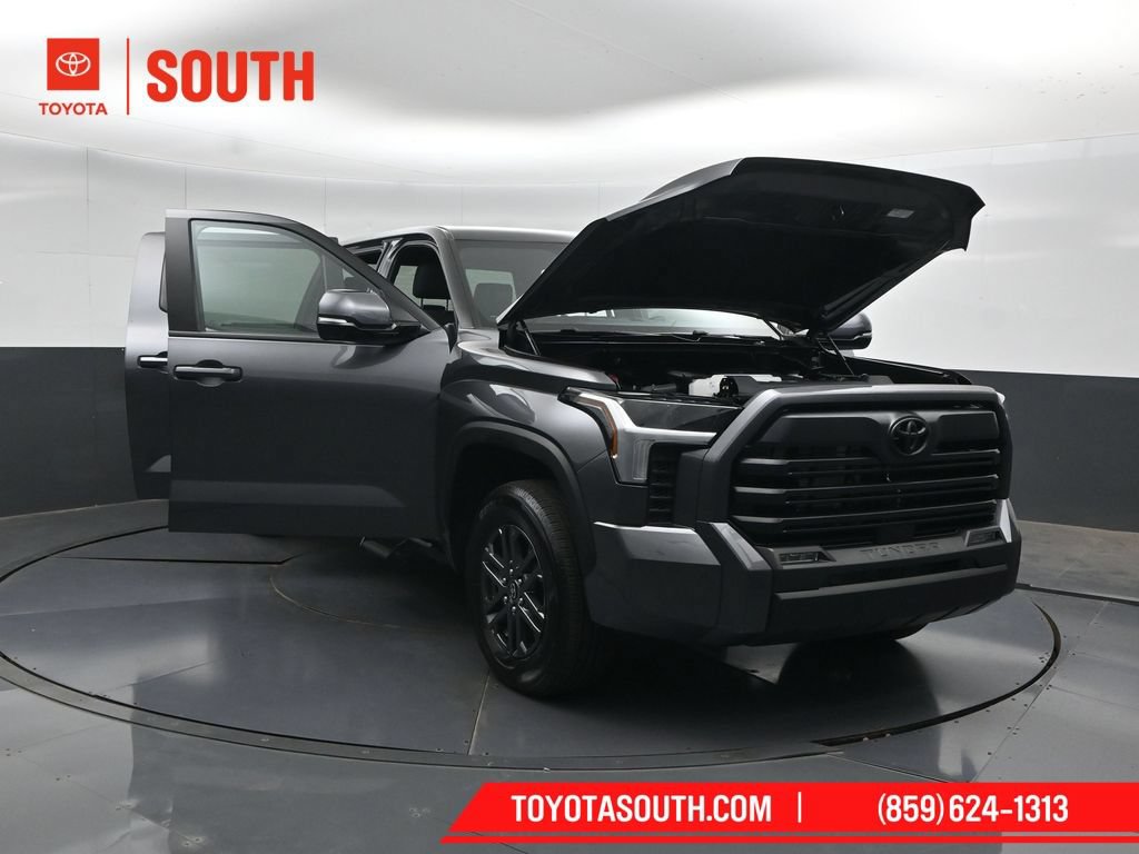 Used 2025 Toyota Tundra SR5 w/ SR5 Convenience Package AWD/4WD image 55