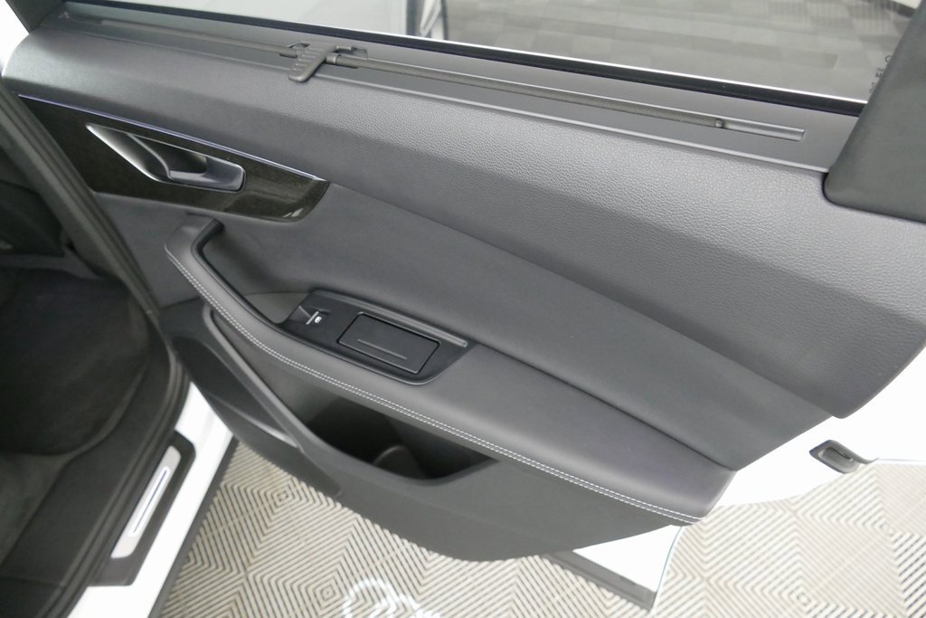 Used 2025 Audi Q7 3.0T Premium Plus image 28