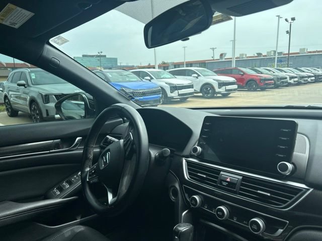 Used 2020 Honda Accord Sport image 8
