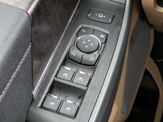 Certified 2024 Ford F350 Lariat w/ Lariat Ultimate Package AWD/4WD image 25