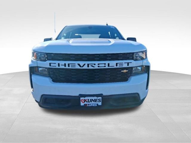 Used 2020 Chevrolet Silverado 1500 Custom w/ Custom Convenience Package image 4
