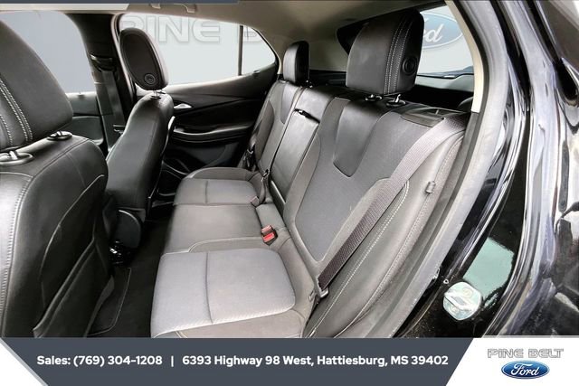 Used 2022 Buick Encore GX Select w/ Advanced Technology Package image 18