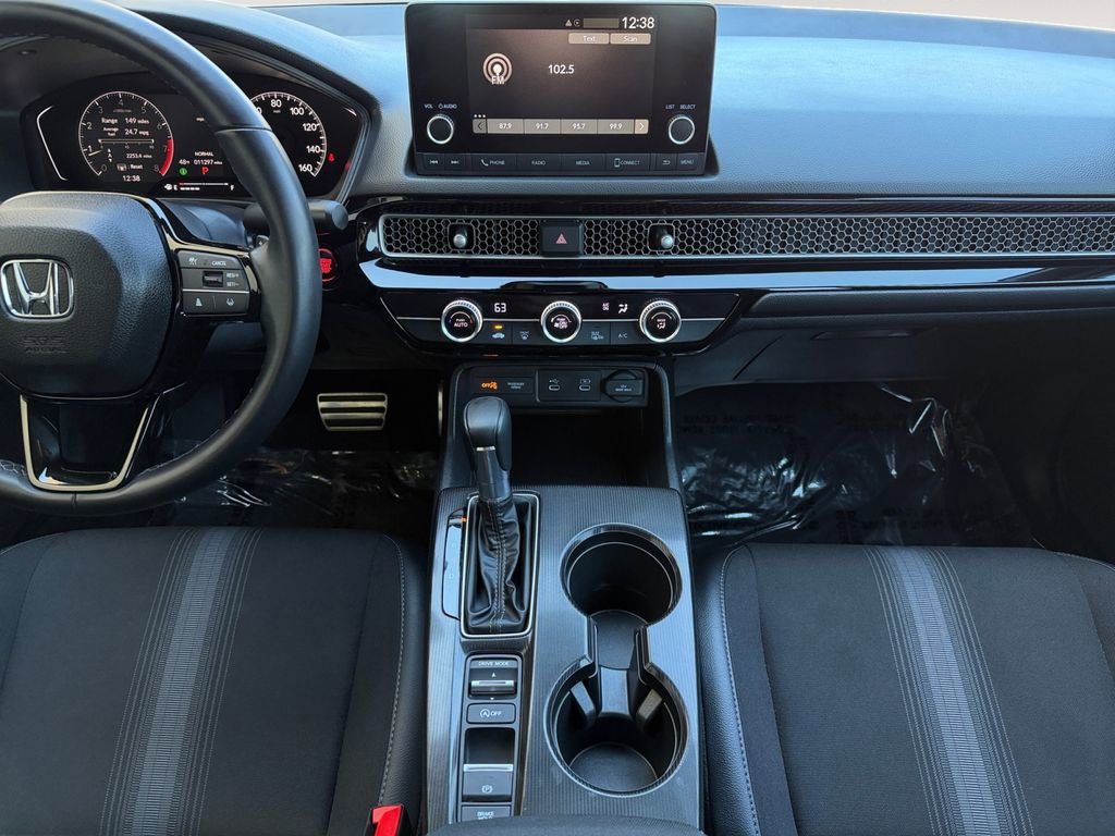Used 2025 Honda Civic Sport image 26