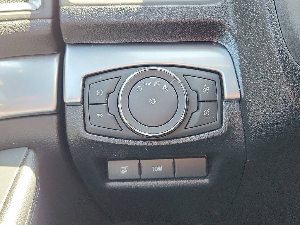 Used 2018 Ford Explorer Sport w/ Equipment Group 401A image 30