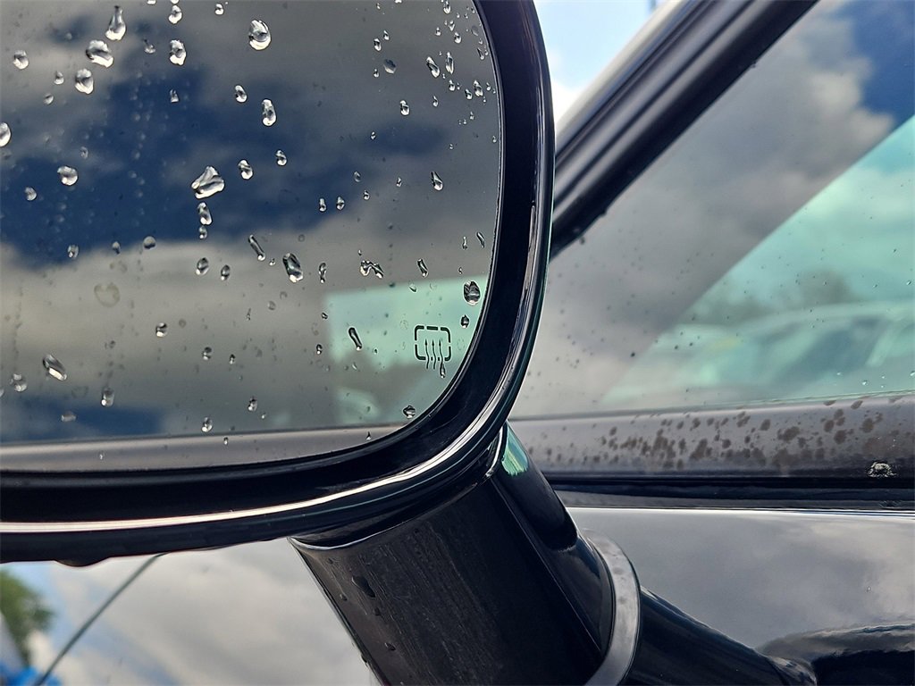 Used 2022 Dodge Challenger R/T w/ Blacktop Package image 20