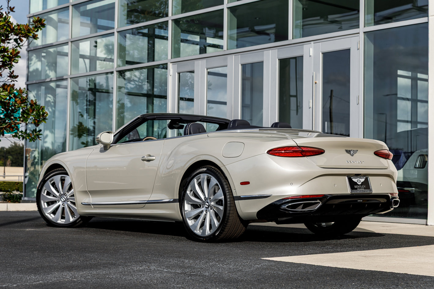 New 2026 Bentley Continental GTC image 16