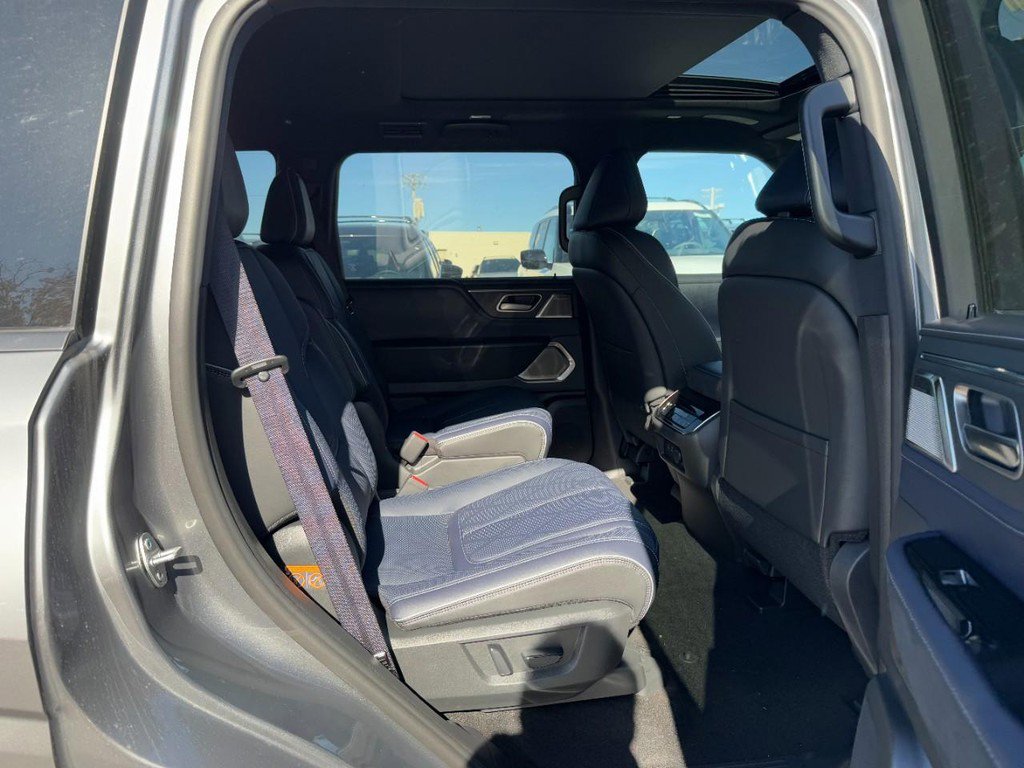 New 2026 INFINITI QX80 4WD w/ Sport Exterior Package image 5