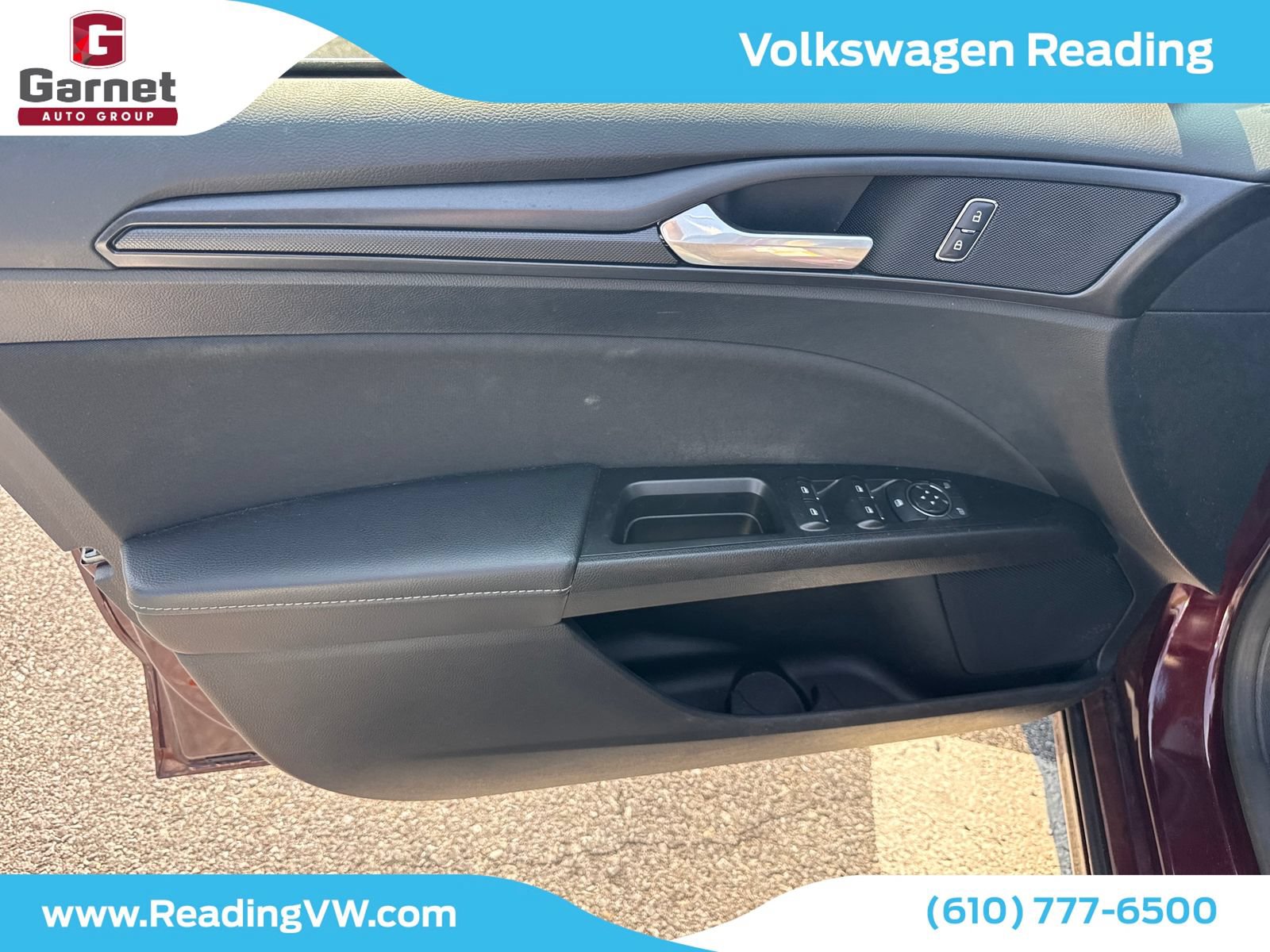 Used 2018 Ford Fusion SE w/ Equipment Group 201A FWD image 12