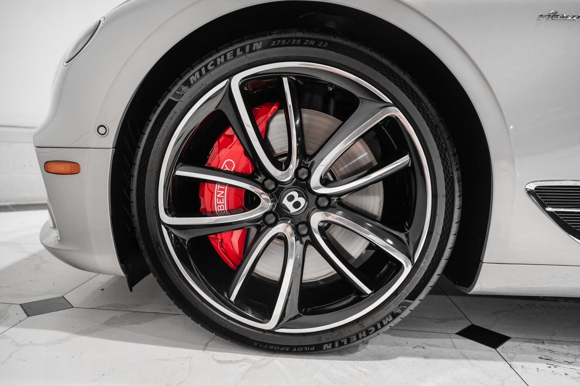Used 2023 Bentley Continental GT Azure AWD/4WD image 6