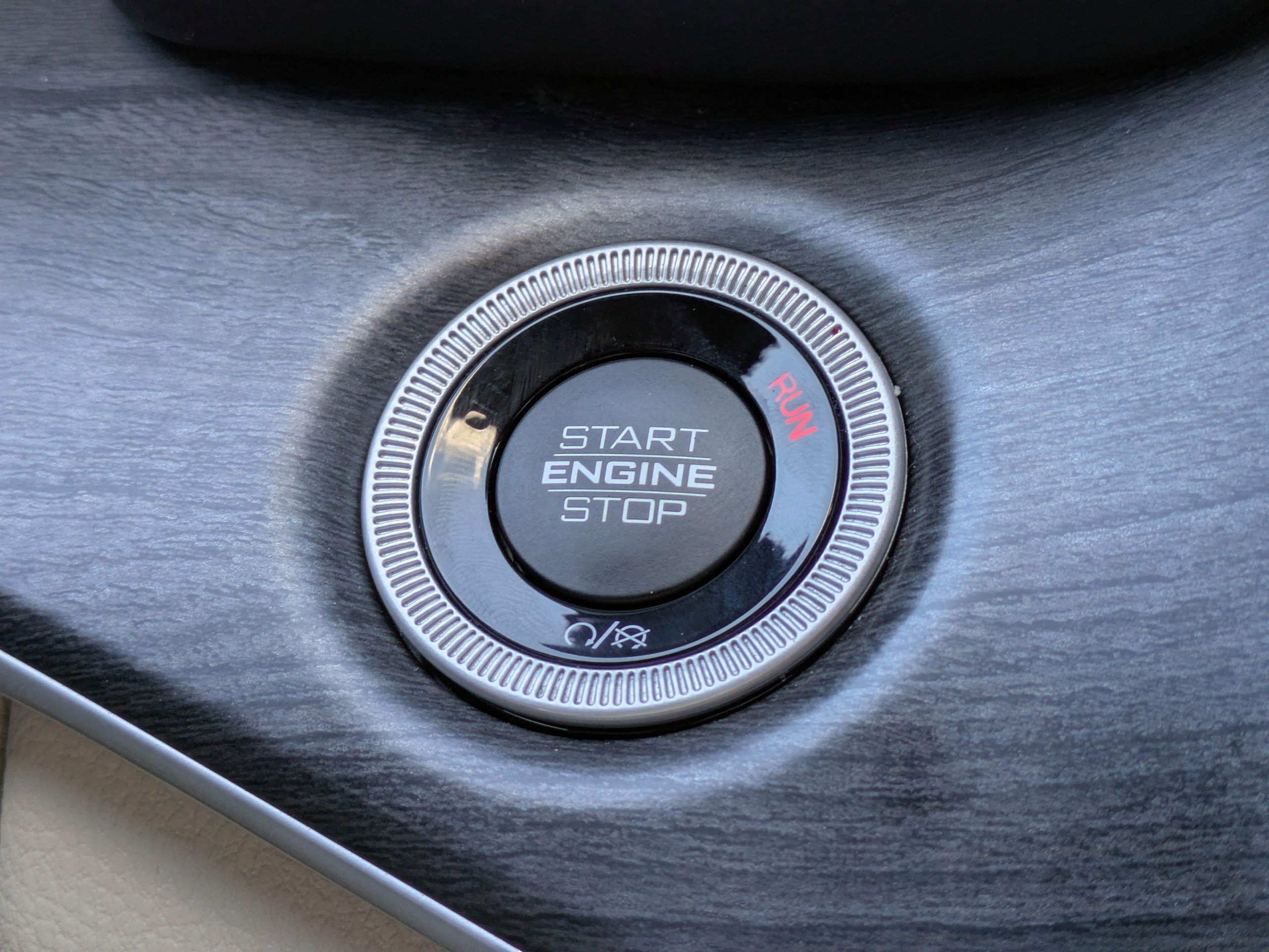 Used 2023 Jeep Grand Cherokee L Limited w/ Luxury Tech Group II image 29