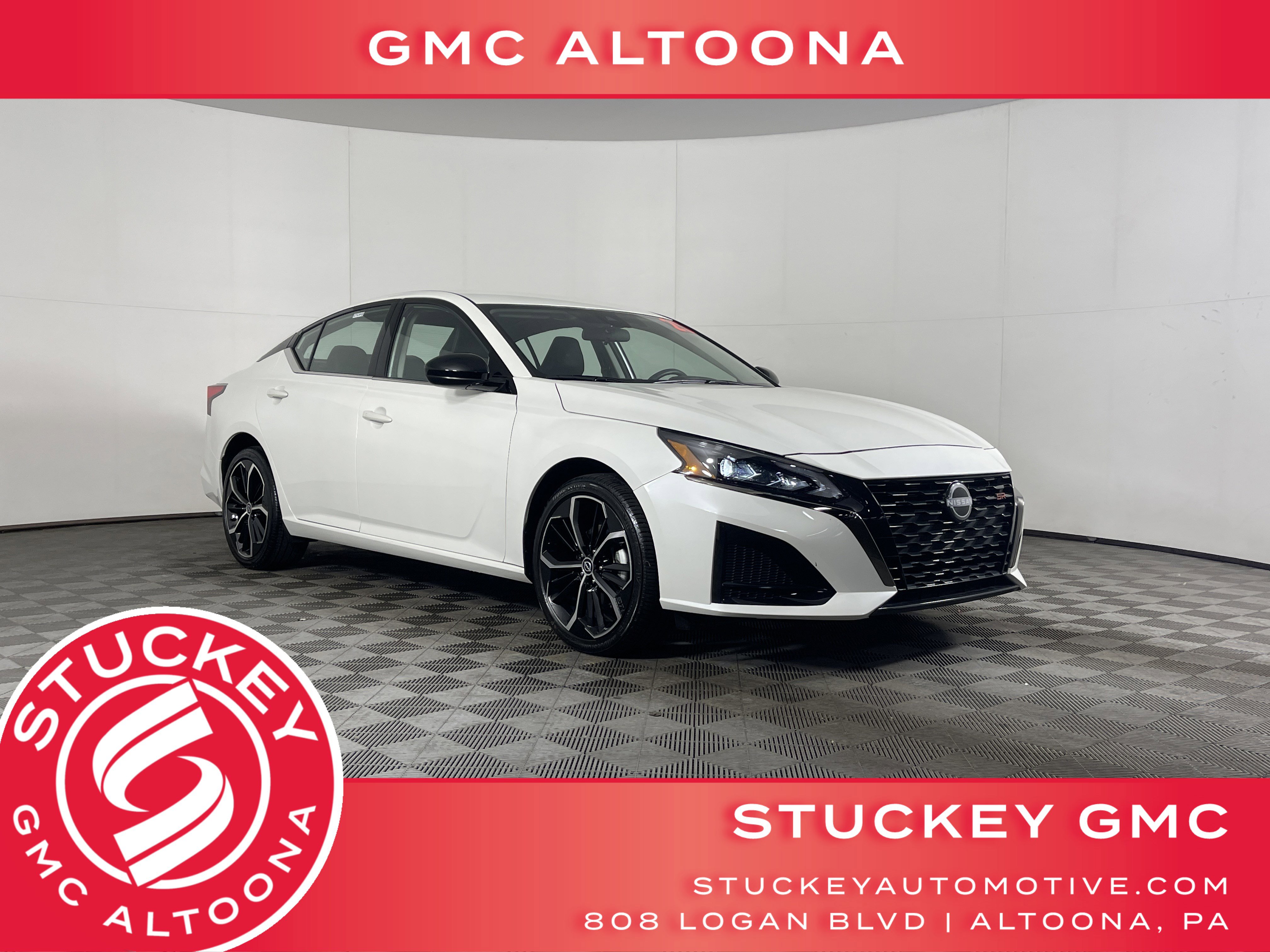 Used 2025 Nissan Altima 2.5 SR video 1