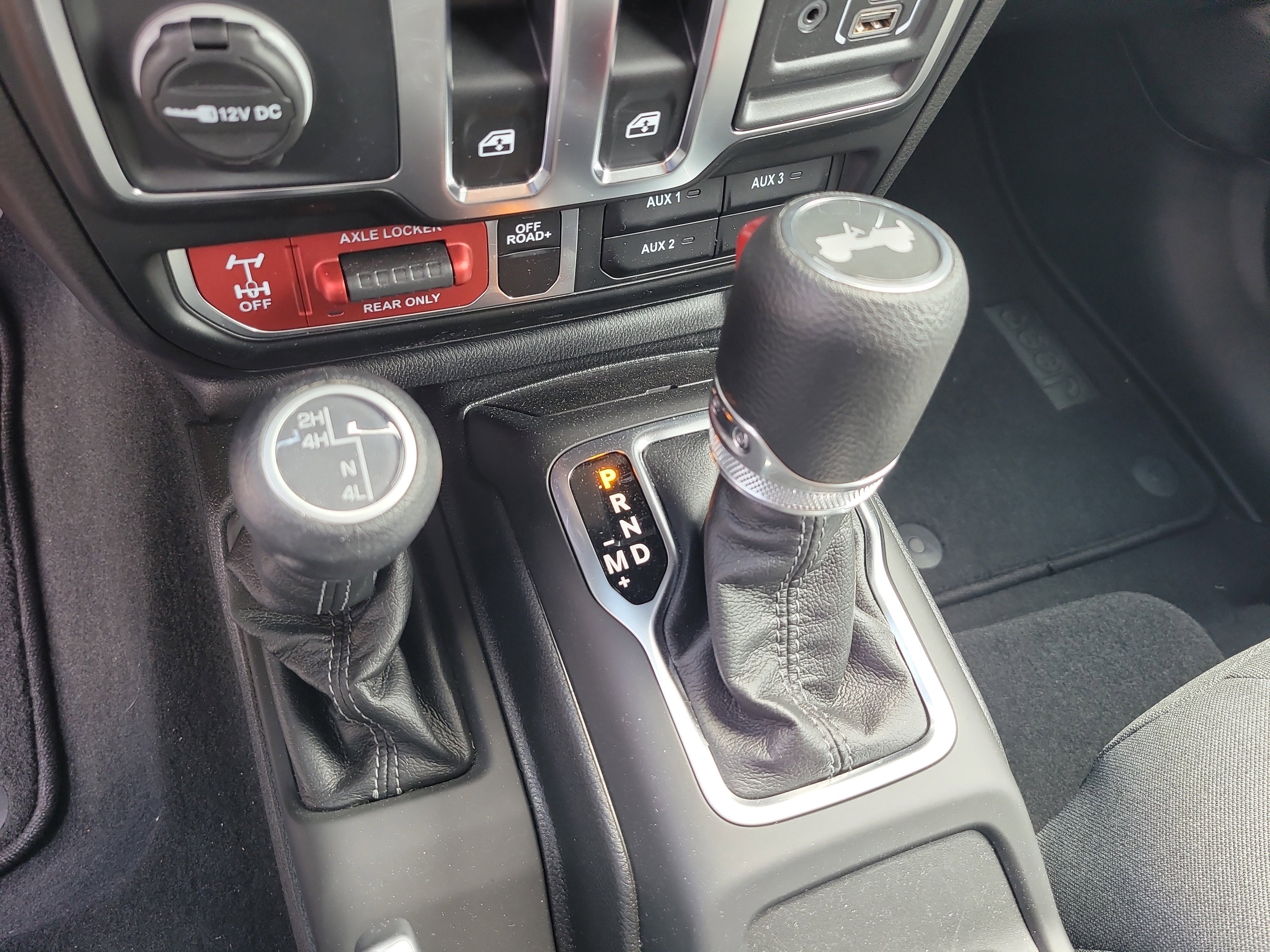 Used 2025 Jeep Wrangler Willys image 21