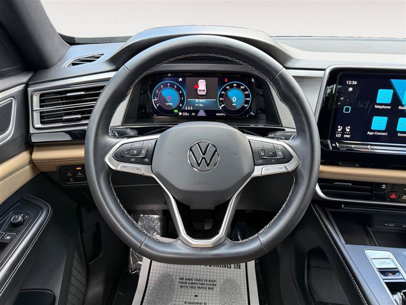 Used 2024 Volkswagen Atlas Cross Sport SE FWD image 14