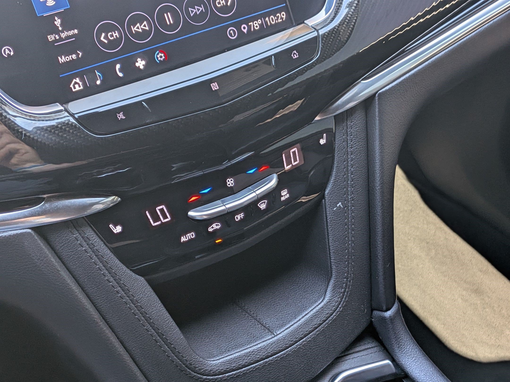 Used 2020 Cadillac XT6 Sport AWD/4WD image 21