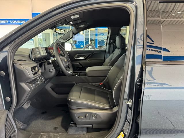 New 2026 Chevrolet Silverado EV LT AWD/4WD image 7
