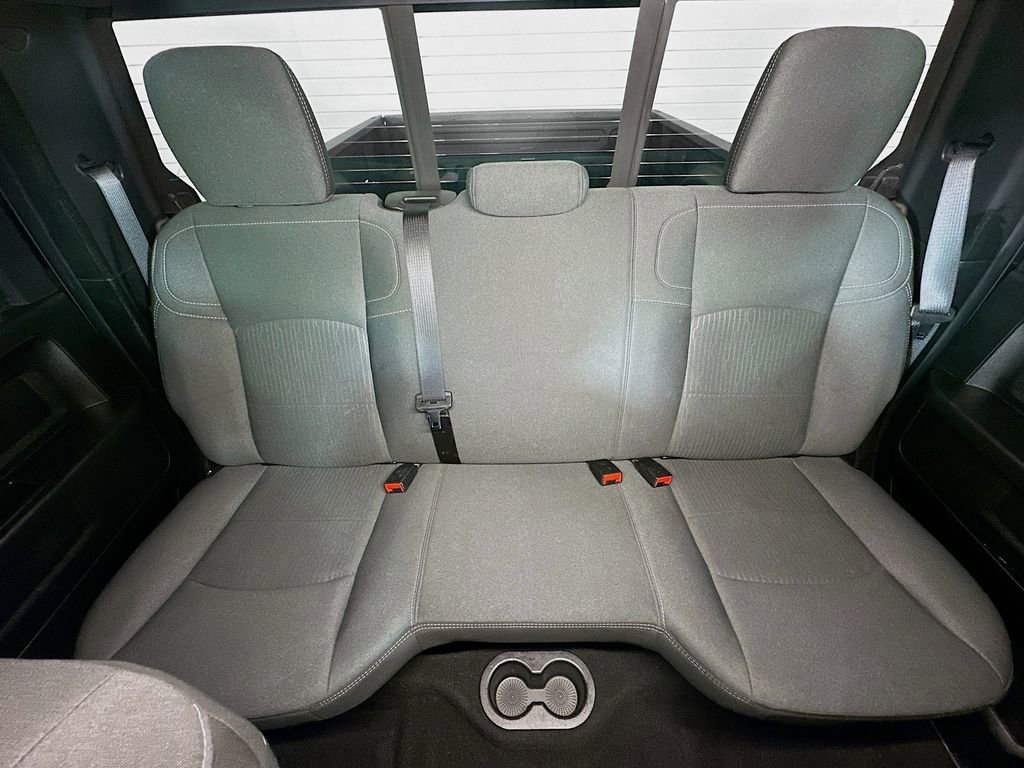 Used 2024 RAM 3500 Tradesman w/ Chrome Appearance Group image 13