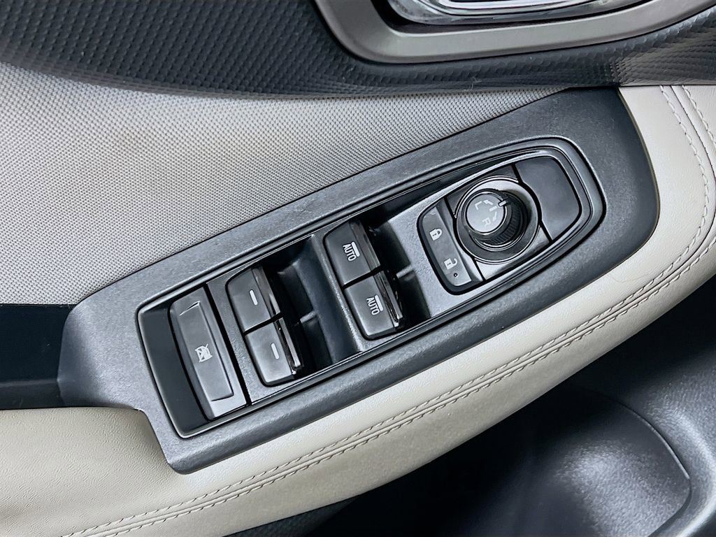 Used 2023 Subaru Forester Premium image 16