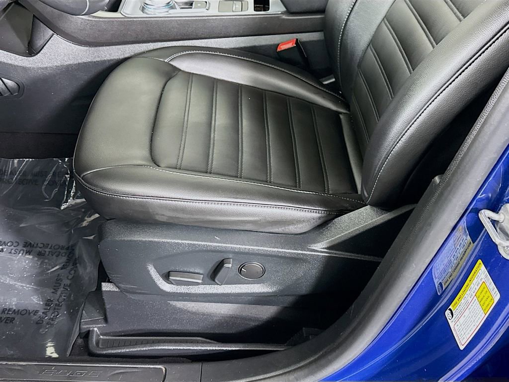 Used 2021 Ford Edge SEL image 23