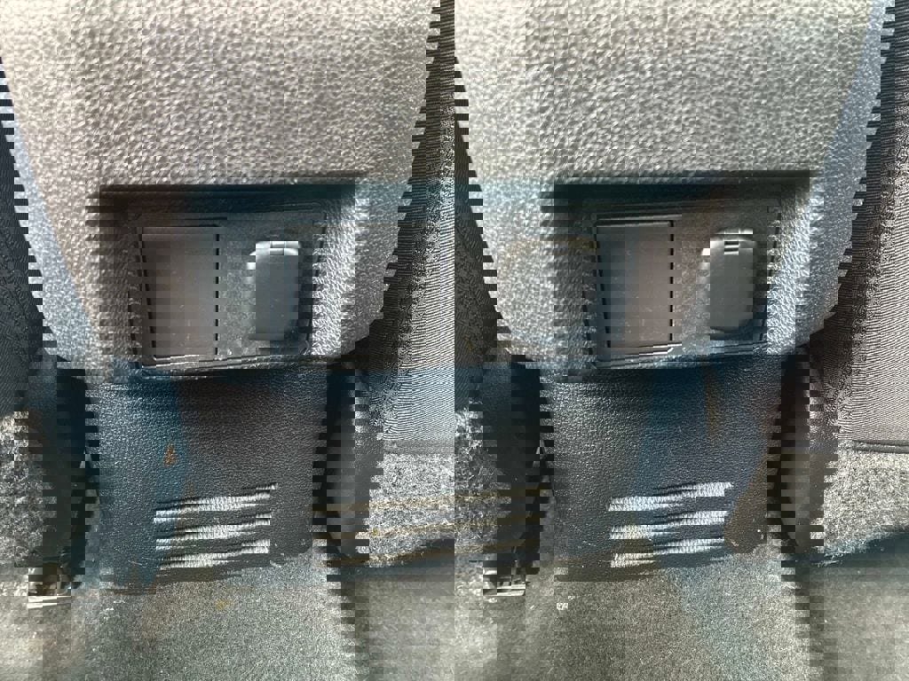 Used 2024 Toyota Tacoma TRD Sport AWD/4WD image 14