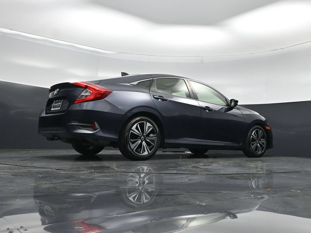 Used 2018 Honda Civic EX-T image 40