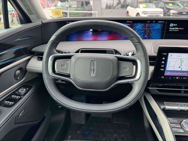 Used 2024 Lincoln Nautilus Premier w/ Equipment Group 102A image 20