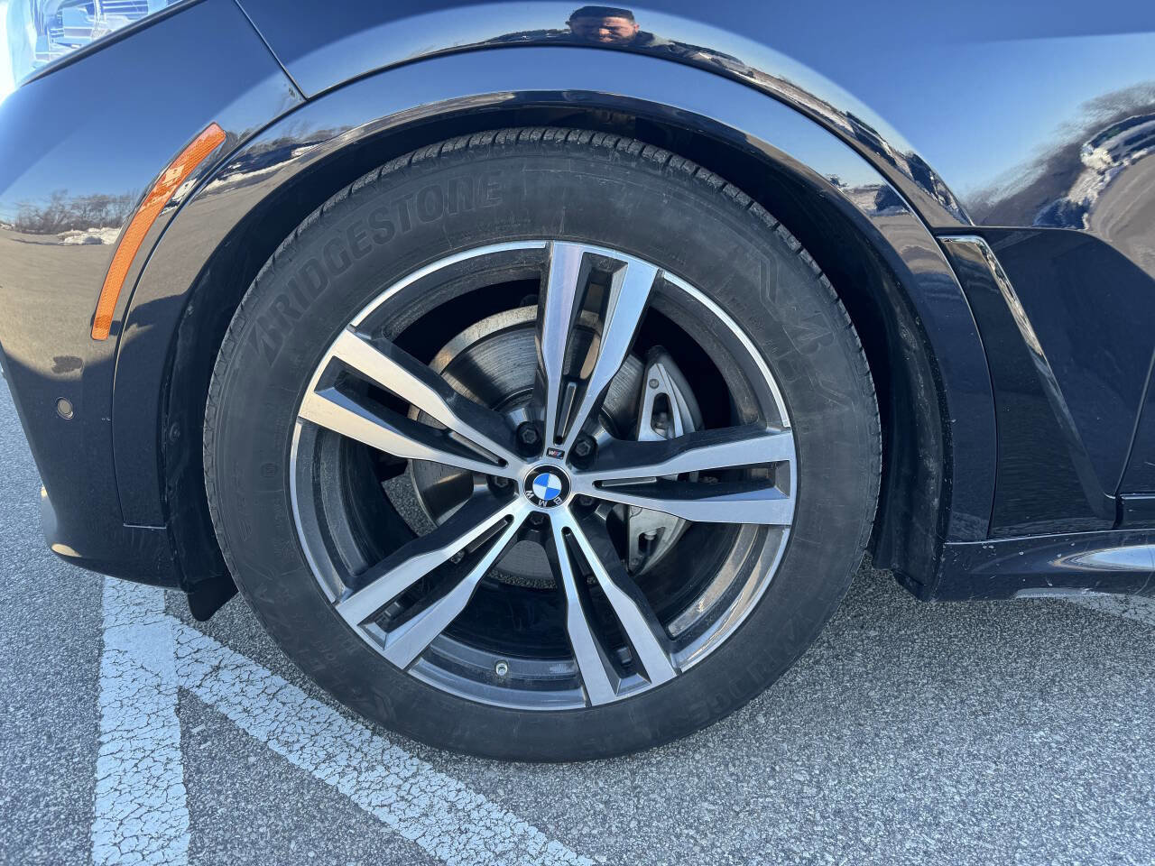 Used 2022 BMW X7 xDrive40i w/ M Sport Package image 34