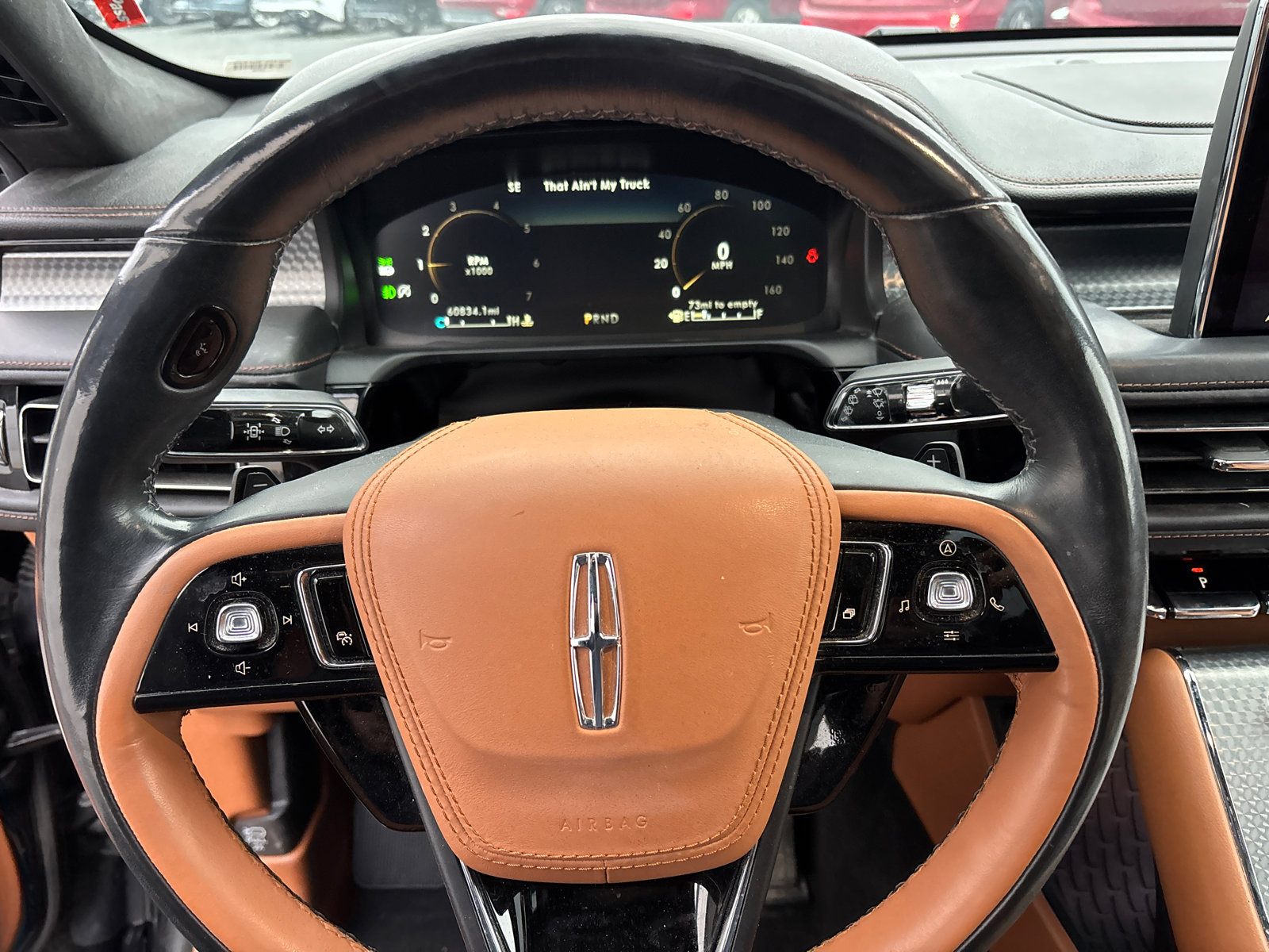 Used 2023 Lincoln Aviator Black Label w/ Class IV Trailer Tow Package image 18