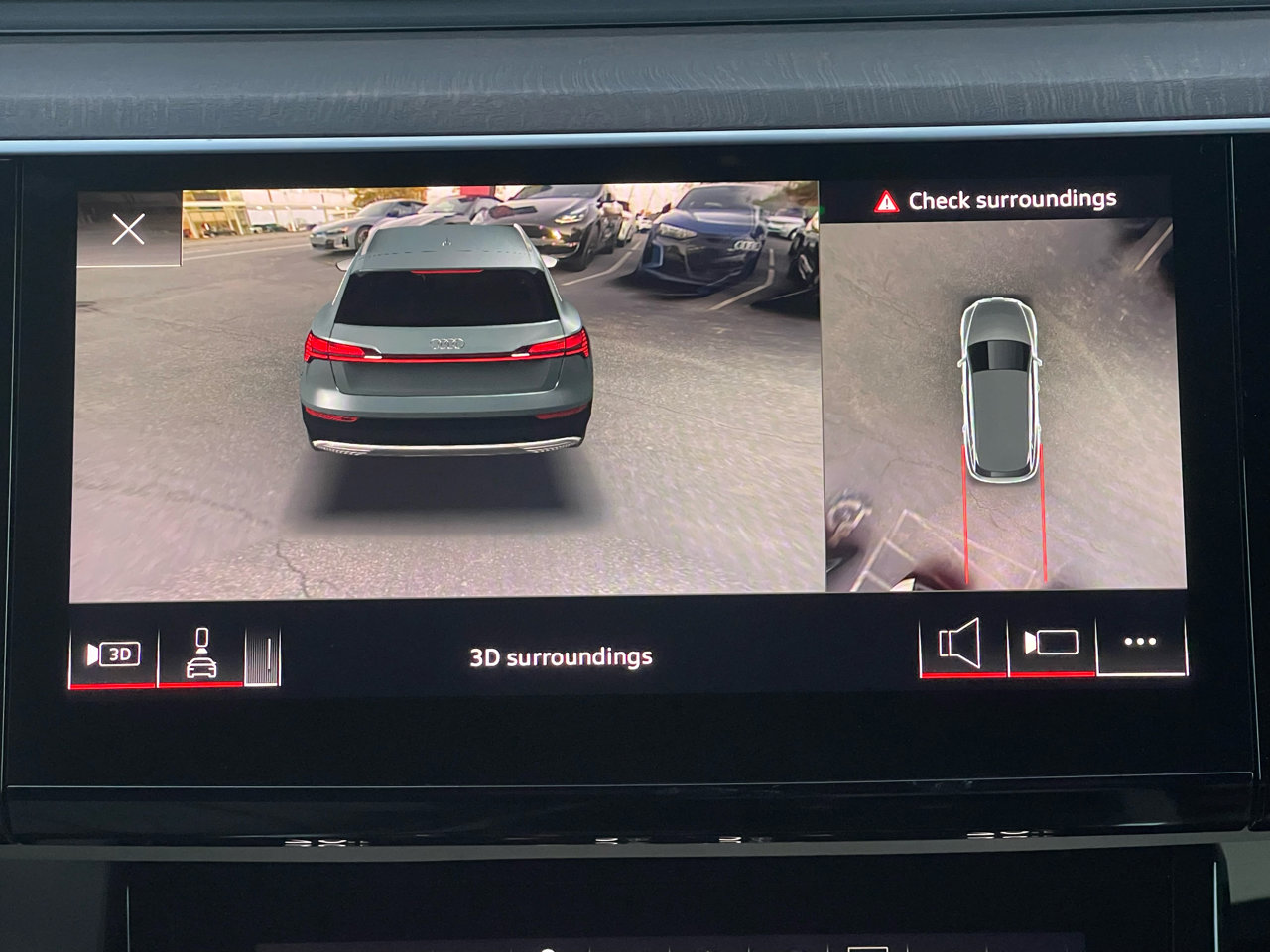 Used 2023 Audi e-tron Premium w/ Convenience Plus Package image 53